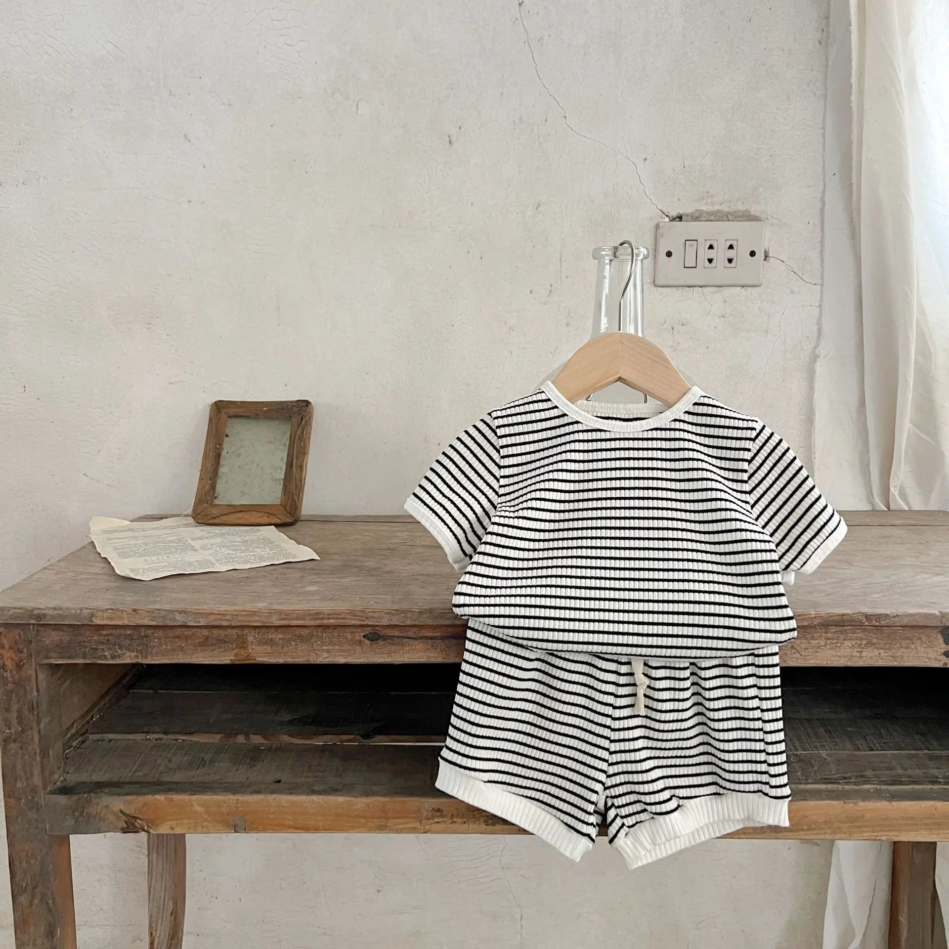 https://cdn.shopify.com/s/files/1/0750/9128/0164/files/Scda6e1d1359f4fb381f8fab4374c869bE.webp?v=1709129575